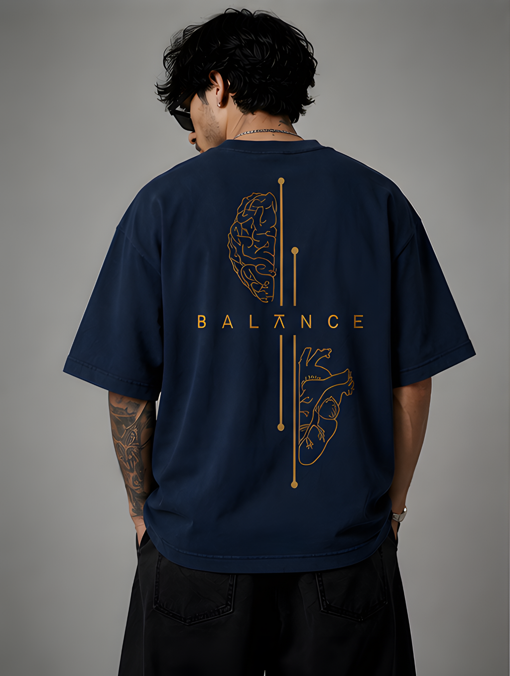 EQISTE Balance Oversized T-Shirt