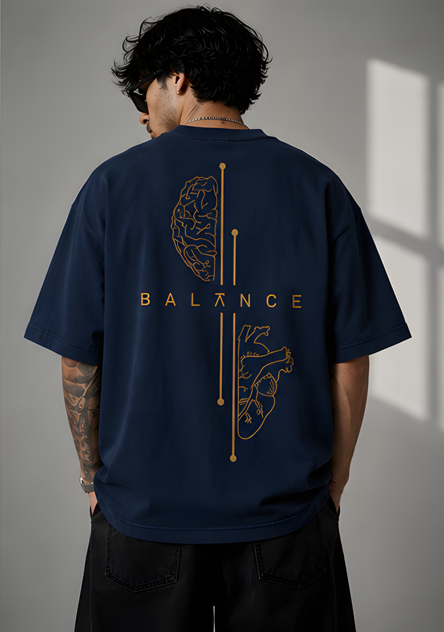 EQISTE Balance Oversized T-Shirt